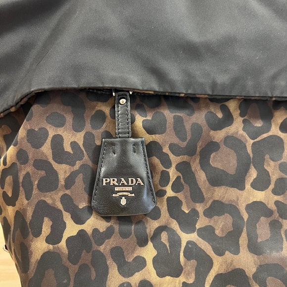 [SOLD] Prada Reversible Black and Brown Leopard Print Women's 2-Way bag - Picture 2 of 10